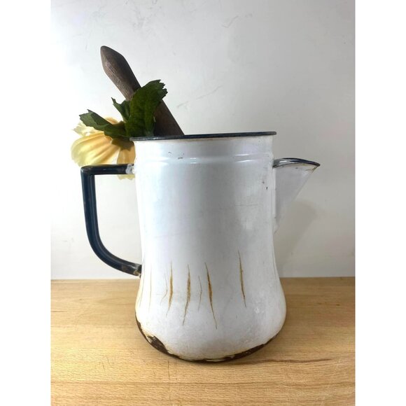 Vintage Enamelware Coffee Pot Pitcher With Rolling Pin Faux Flower Vignette - Picture 4 of 8
